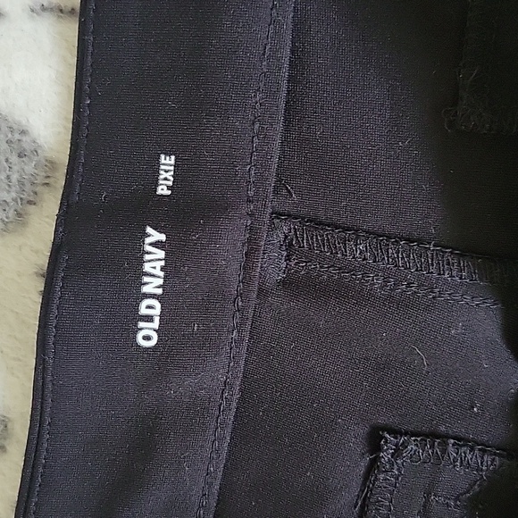 Old Navy Black Pixie Ankle Pants with Gold Stripe L - Picture 5 of 9